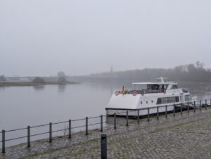 Schönebecker Elbauenbrücke