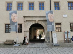Eingang zu Luther Museum